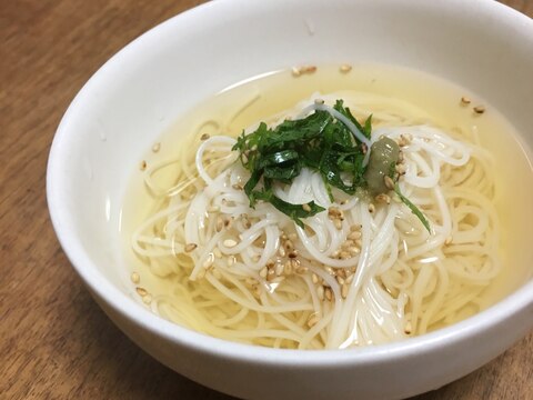 あご出汁の冷たい素麺